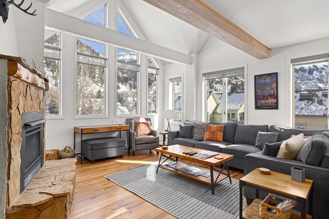 Viking Lodge Telluride Room photo