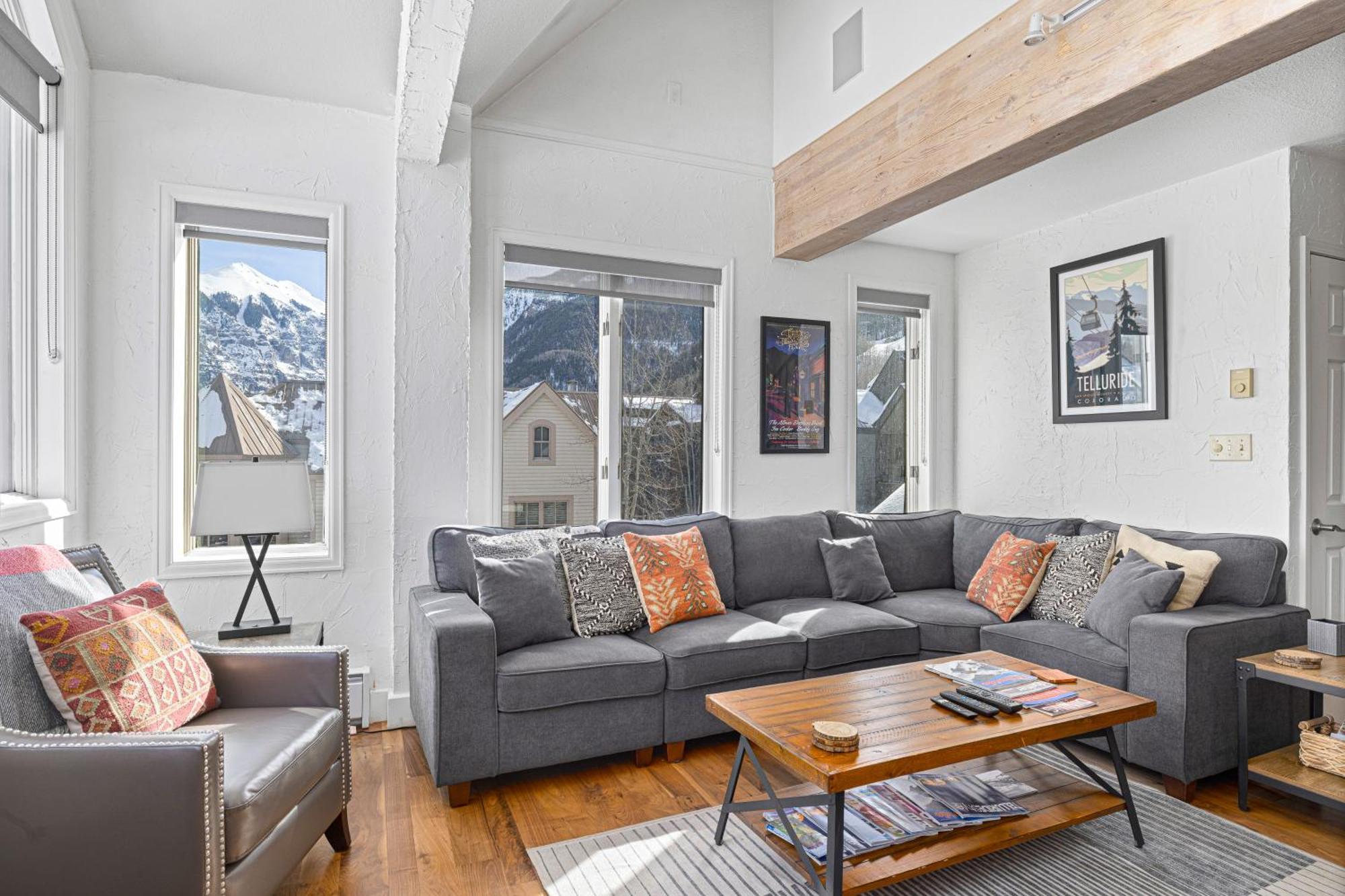 Viking Lodge Telluride Room photo